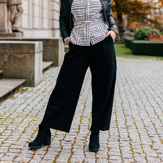 spodnie materiałowe damskie ELEGANCKIE CZARNE SPODNIE DRESOWE- Salvador