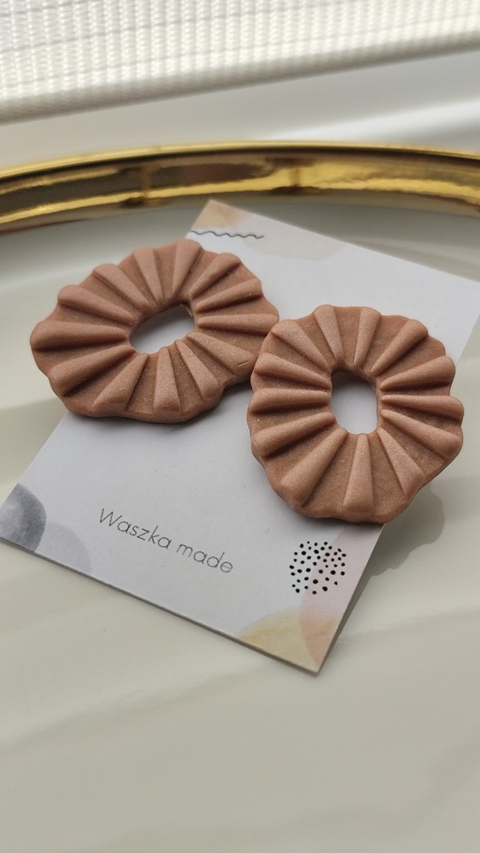 kolczyki z masy plastycznej Kolczyki faktura mocca mouse