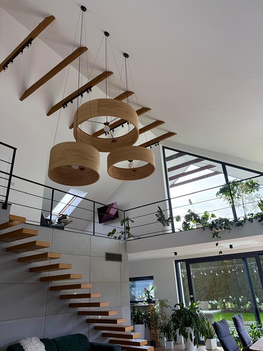 lampy wiszące Lampa wisząca LEEA LUZ 80 cm. Klosz fornir dąb. Ręczne wykonanie>