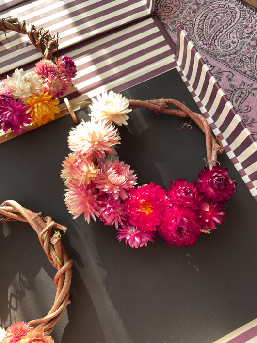 wianki Wianek z suszonymi kwiatami - MIDI