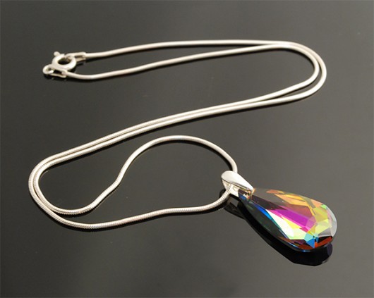 Naszyjnik kryształ Swarovski Green pieklo niebo