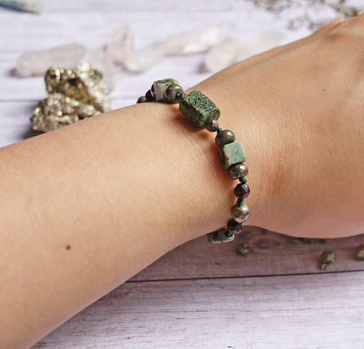 bransoletki z kamieni naturalnych Amulet - DZIAŁAJ - turkus afrykański, piryt