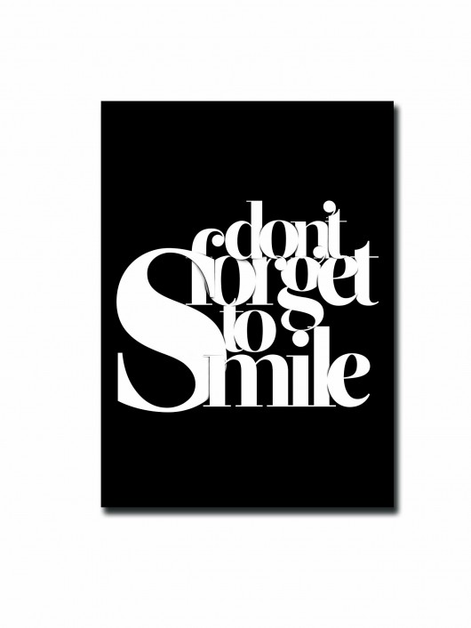 Don't Forget To Smile PostCard  MM House Design