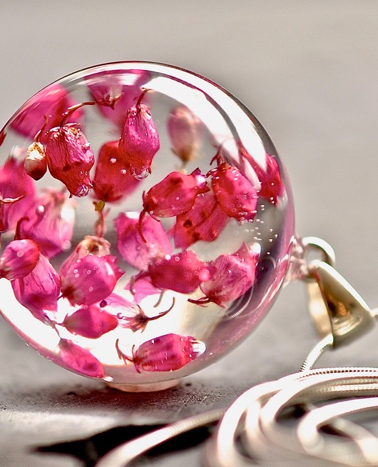 wisiorek kwiatowy Grol Jewellery