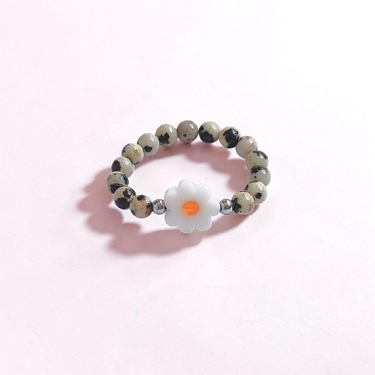 pierścionki elastyczne Pierścionek : stokrotka : jaspis dalmatyński : silver