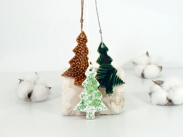 ozdoby choinkowe Ceramiczne choinki - komplet ozdób choinkowy