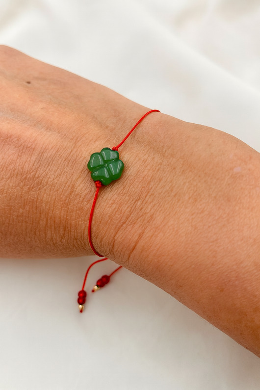 bransoletki na sznurku Bransoletka szczęścia z zieloną koniczynka