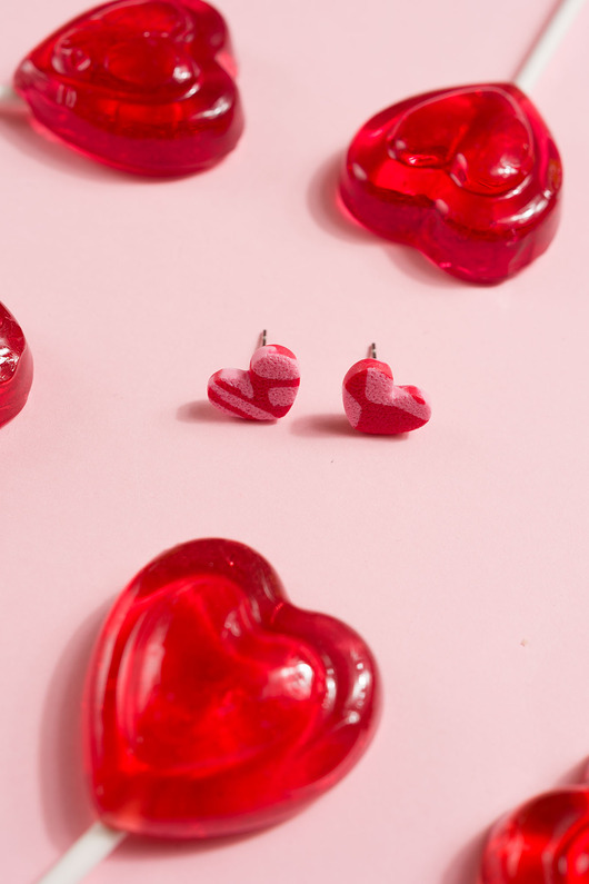kolczyki z masy plastycznej Sztyfty pastylki SERDUSZKA