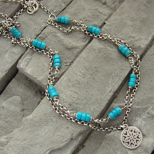 wisiory Naszyjnik z turkusami