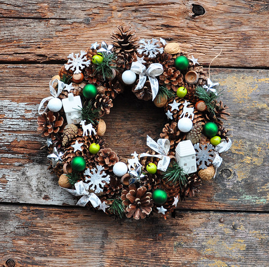 wianki bożonarodzeniowe Świąteczny wianek naturalny