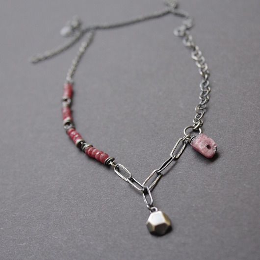 srebrne naszyjniki ZAMÓWIENIE - Naszyjnik z Rubinami