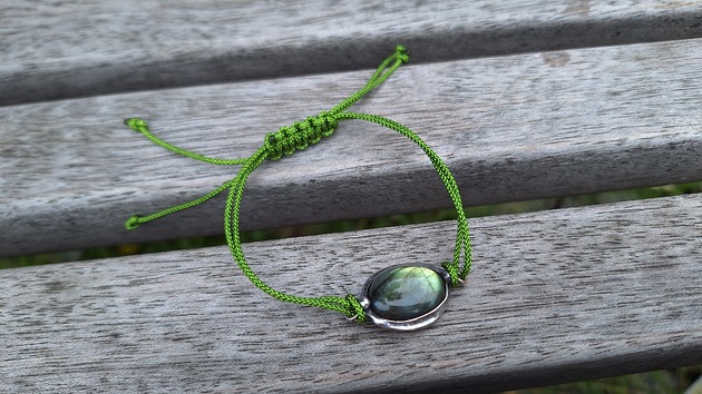 bransoletki wire wrapping Labradoryt na lato   - bransoletka sznurkowa