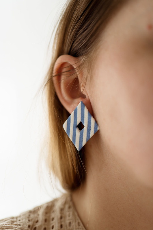 kolczyki z masy plastycznej Geometryczne sztyfty w paski