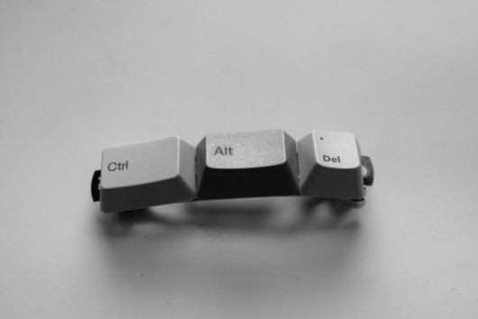 [Ctrl+Alt+Del] klamra ReArte