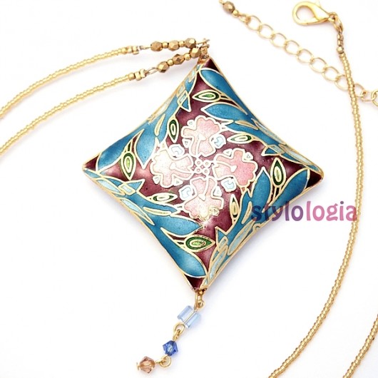 TAJEMNICZY OGRÓD CLOISONNE stylologia