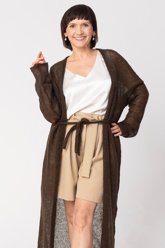 kardigany damskie Długi kardigan wełniany z paskiem - Czekoladowy