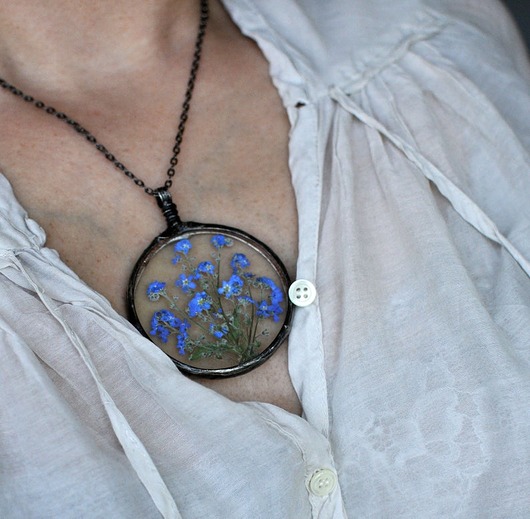 wisiory Przesyt niezapominajkowy