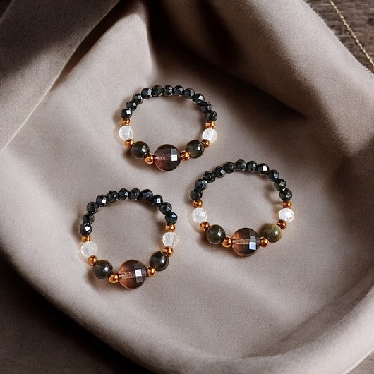 pierścionki elastyczne OCHRONA : pierścionek - turmalin, obsydian, kwarc dymny, kryształ górski