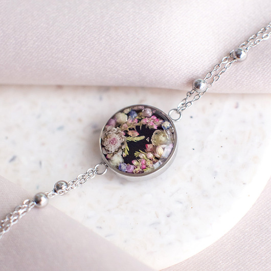 bransoletki z żywicy Bransoletka z kompozycją kwiatową