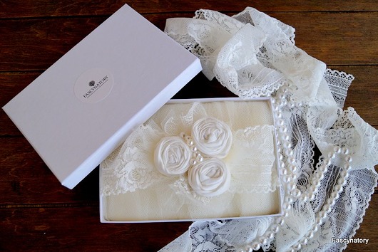 Podwiązka ślubna   w stylu Vintage Bridesline