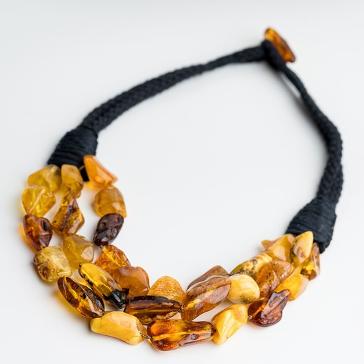 korale Naszyjnik bursztynowy sznurek makrama