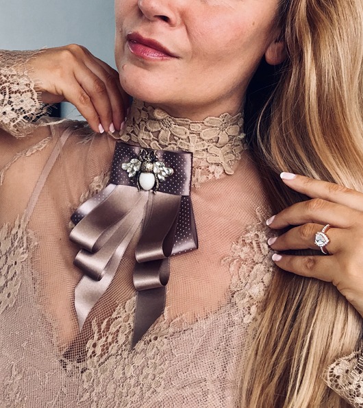 Brosza/ Krawat  z Owadem Glamour Pudrowy Różowy