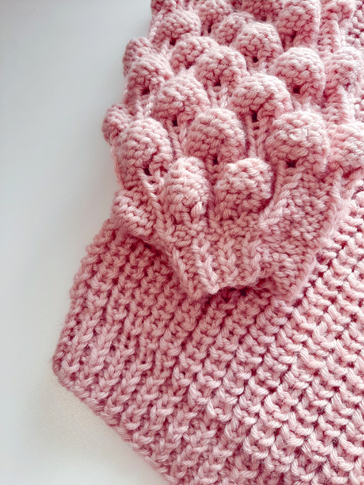 Oversizowy Sweter Bubble Sleeve- brudny róż WoolTerka HandMade