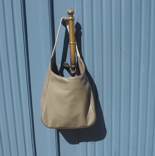 torby na ramię Taupe beżowa skórzana torba z plecionym paskiem