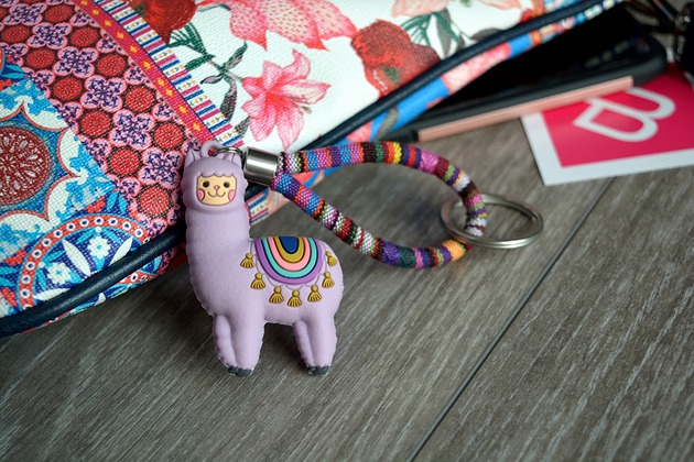 breloki Brelok DO KLUCZY BOHO LAMA ETHNICAS