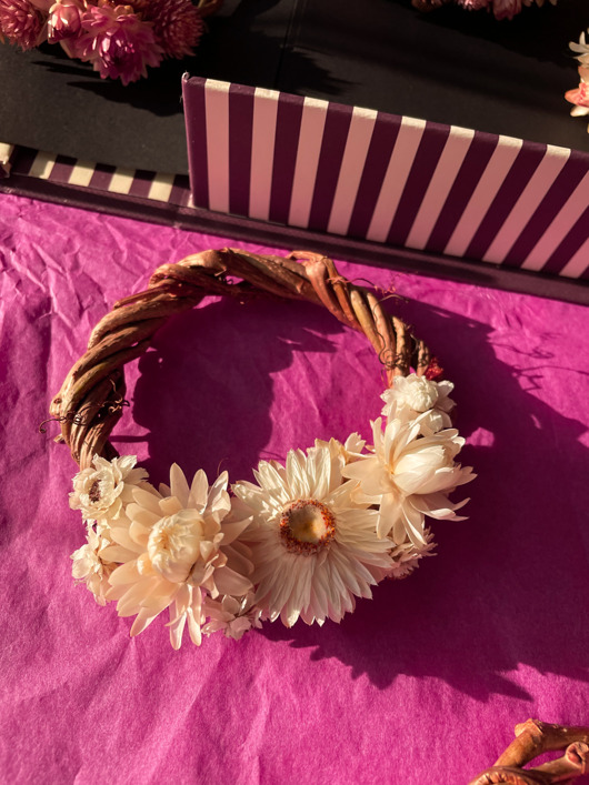 wianki Wianek z suszonymi kwiatami - MINI