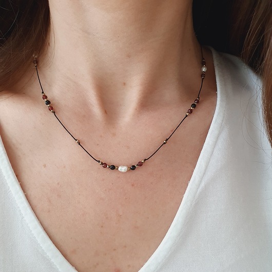 naszyjnik z onyksem i granatem LEI handmade 