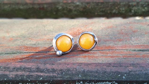 kolczyki z kamieniami Kolczyki Kropki słoneczne