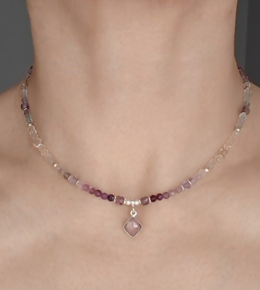 srebrne naszyjniki Czakry korony