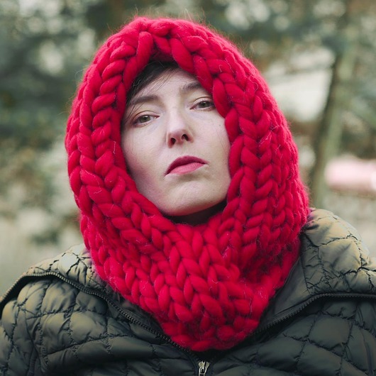 czapki damskie Czerwona kominiarka kapturek MERINO