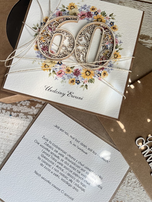 kartki scrapbooking Personalizowany prezent - kartka ręcznie robiona na 60 urodziny, pomysł na pr