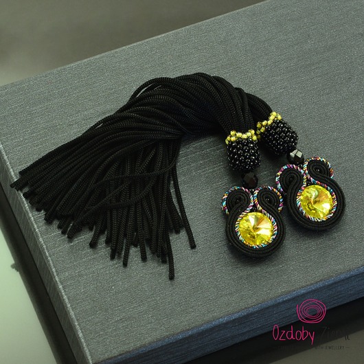 kolczyki chwosty Kolczyki sutasz Black Yellow Tassels z chwostami