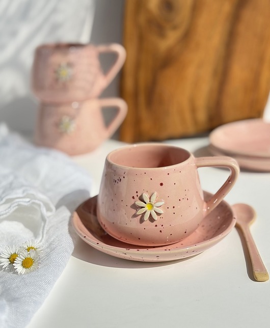 filiżanki Filiżanka ze spodkiem beczułka ręcznie robiona 250 ml - Stokrotka różowa