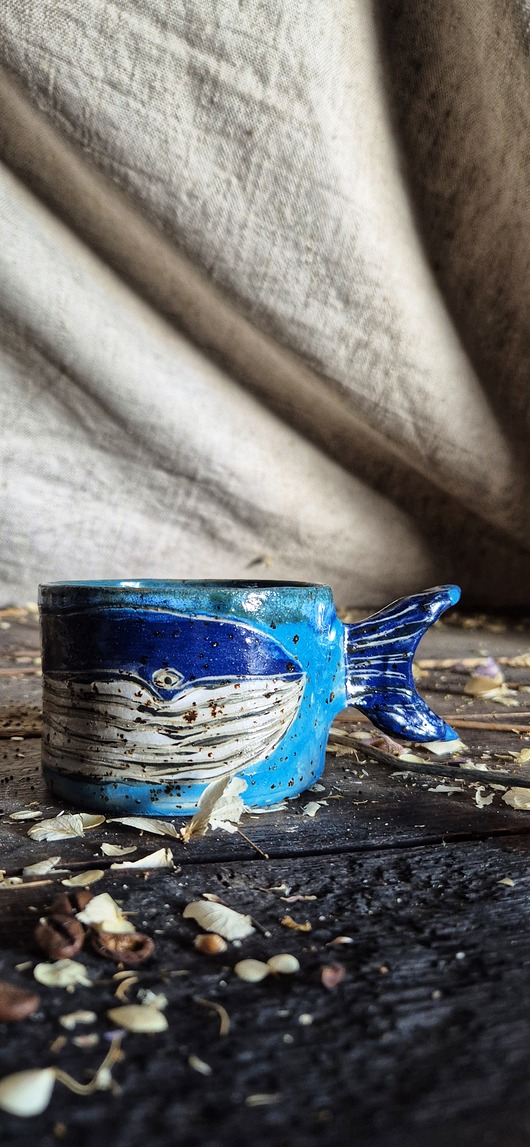 kubki Kubek wieloryb, kubek rzeźbiony i ilustrowany wieloryb, humak kubek