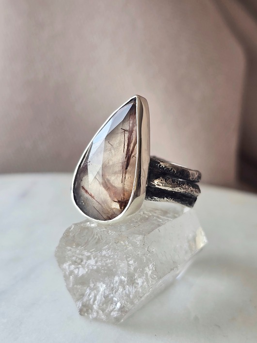 pierścionki srebrne Srebrny pierścień z kwarcem rutylowym