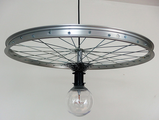 lampy wiszące Lampa wisząca Secret Light od Bikes Bazaar