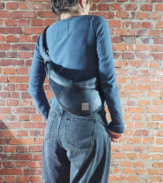 saszetka nerka Nerka "Haru" czarna mix ekoskóra no waste