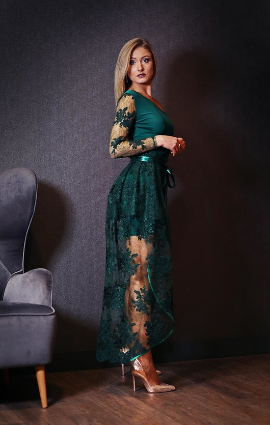 sukienki maxi damskie Mini sukienka z ozdobną halką - kobalt