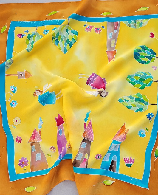 apaszki Gawroszka jedwabna z aniołami