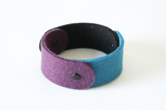 Black&blue&violet moo studio