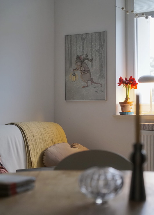 obrazy i plakaty do pokoju dziecięcego Zimowy spacer plakat do pokoju dziecka Hi Little