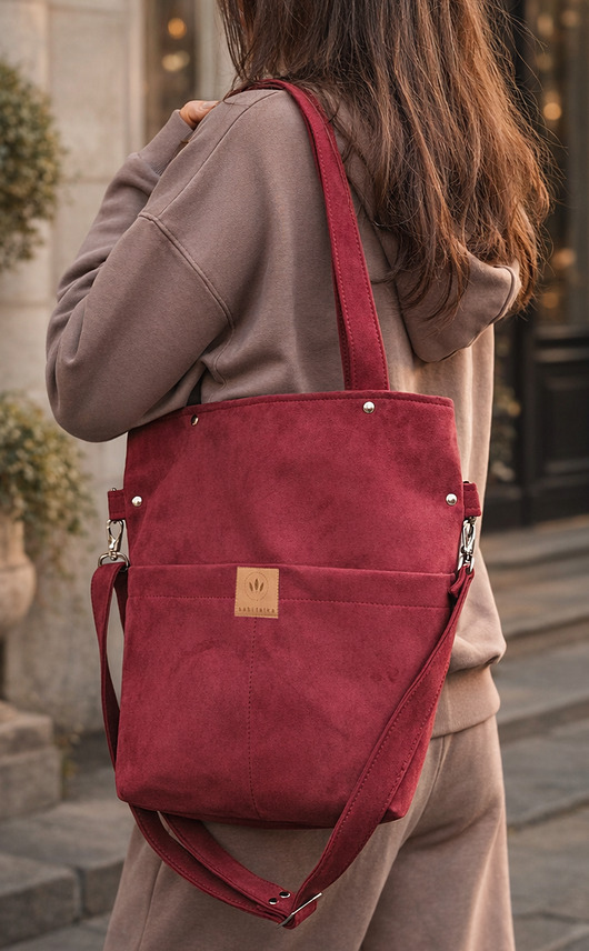 torby na ramię Zamszowa duża torba z kieszeniami Czerwona