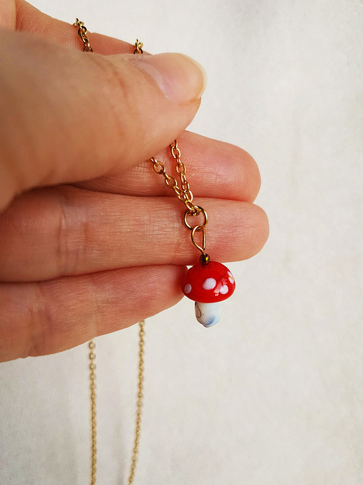 wisiory Naszyjnik z grzybkiem