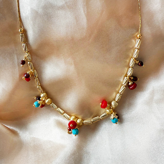 złote naszyjniki TRISKELIA  NASZYJNIK , kamienie naturalne, turkus, koral