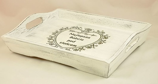 Drewniana taca w stylu shabby chic dla Babci Spatium