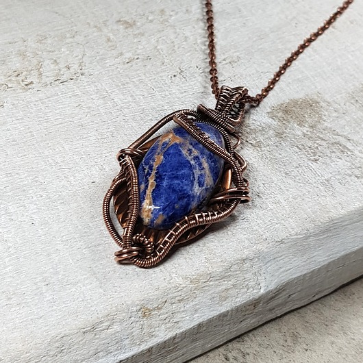 wisiory Naszyjnik z sodalitem m247